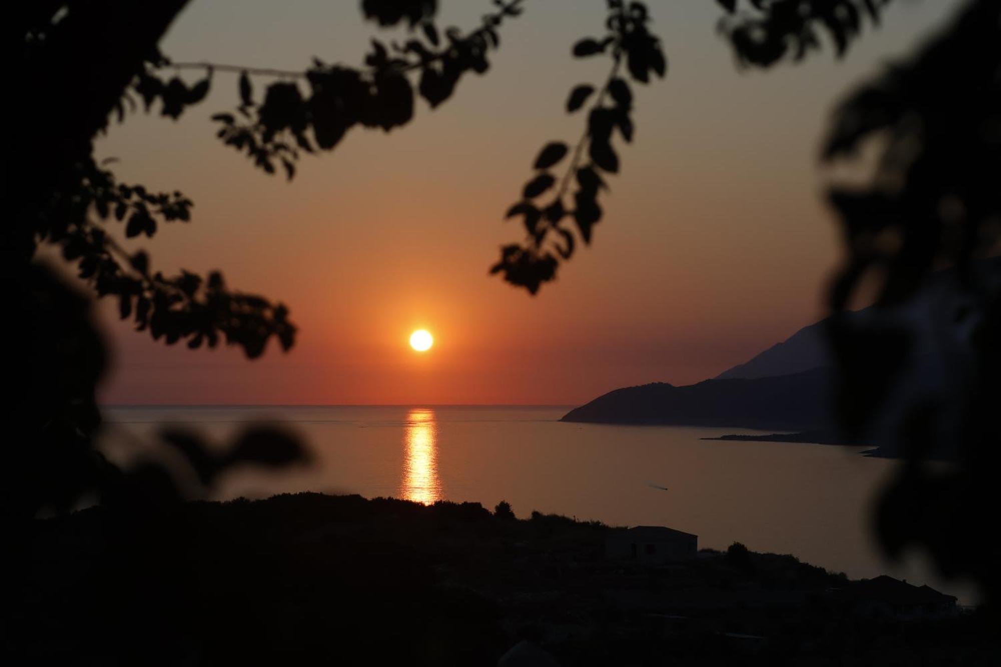 Sunset Serenity Химар Екстериор снимка